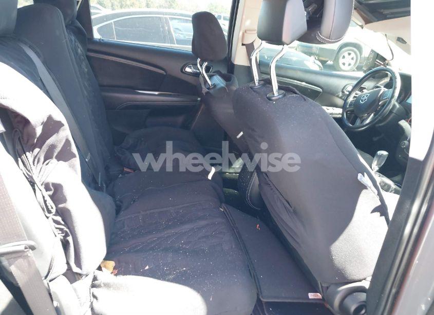 Photo 8 of 2020 Dodge Journey CROSSROAD (VIN 3C4PDCGB1LT220279)