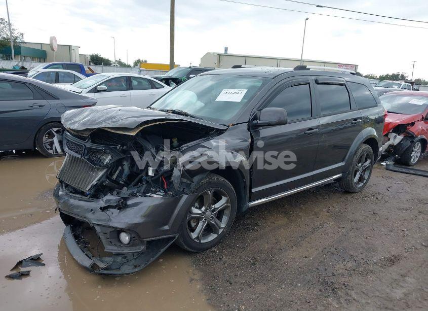 Photo 2 of 2015 Dodge Journey CROSSROAD (VIN 3C4PDCGB2FT718740)