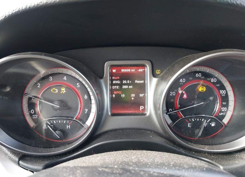 Photo 7 of 2020 Dodge Journey CROSSROAD (VIN 3C4PDCGB2LT201062)