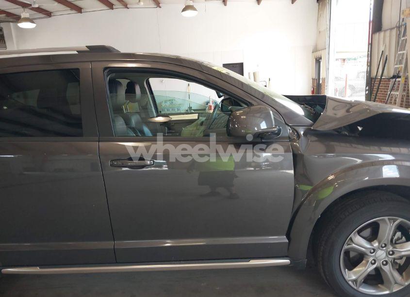 Photo 13 of 2016 Dodge Journey CROSSROAD PLUS (VIN 3C4PDCGB3GT138544)