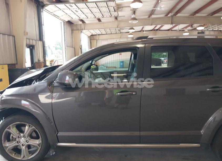 Photo 14 of 2016 Dodge Journey CROSSROAD PLUS (VIN 3C4PDCGB3GT138544)