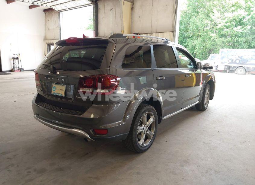 Photo 4 of 2016 Dodge Journey CROSSROAD PLUS (VIN 3C4PDCGB3GT138544)