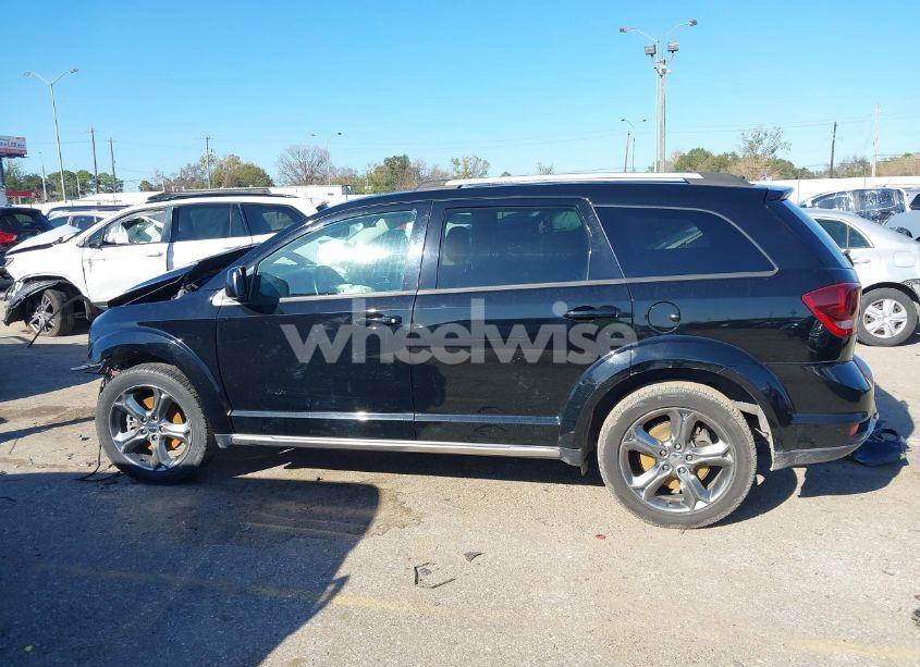 Photo 15 of 2017 Dodge Journey CROSSROAD PLUS (VIN 3C4PDCGB3HT676906)