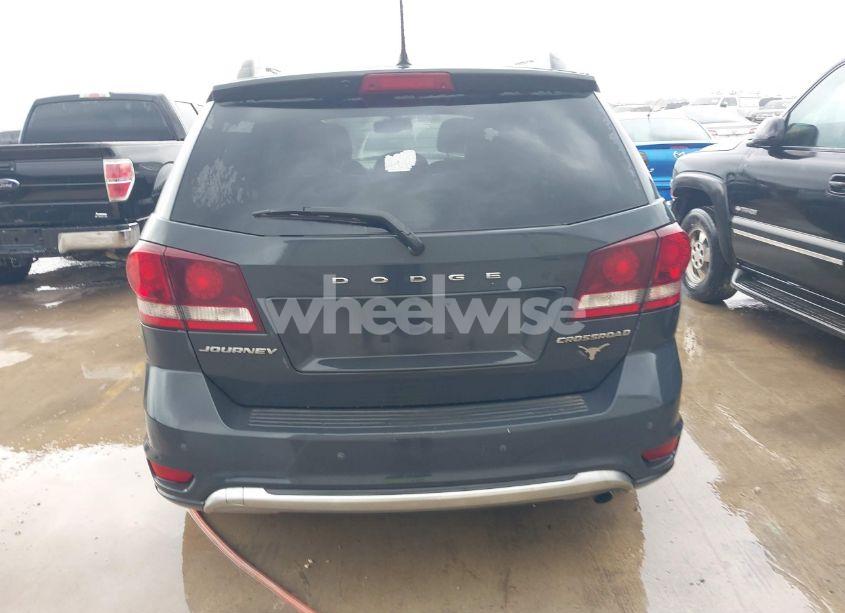 Photo 16 of 2017 Dodge Journey CROSSROAD PLUS (VIN 3C4PDCGB3HT701707)