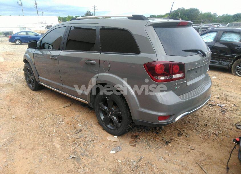Photo 3 of 2020 Dodge Journey CROSSROAD (VIN 3C4PDCGB3LT263523)