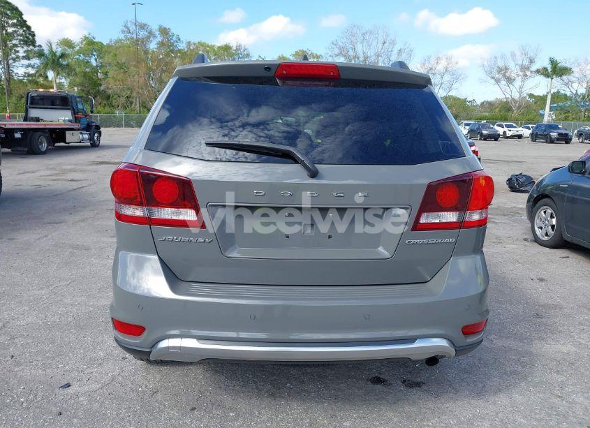 Photo 17 of 2020 Dodge Journey CROSSROAD (VIN 3C4PDCGB3LT263960)