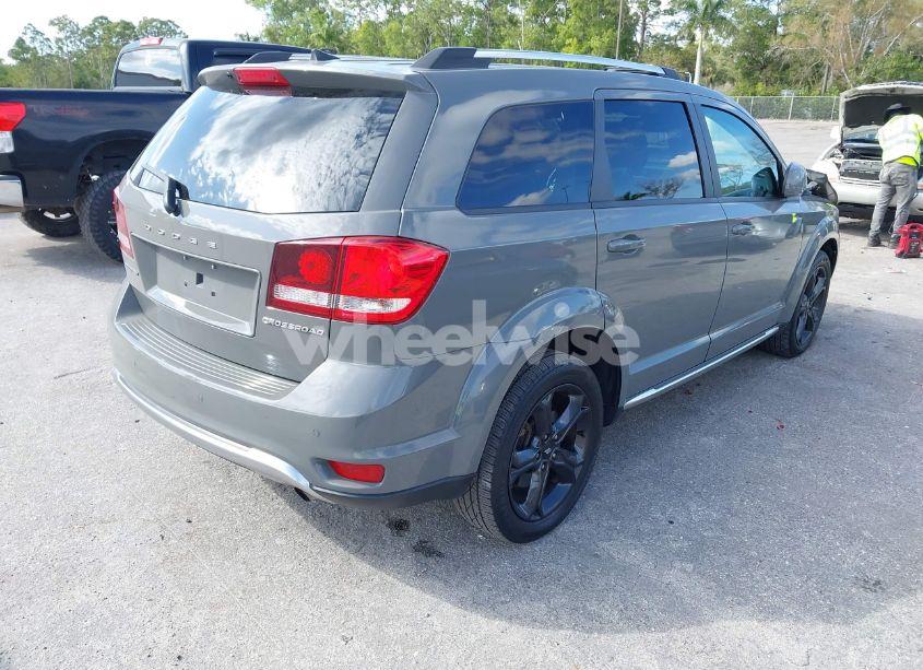 Photo 4 of 2020 Dodge Journey CROSSROAD (VIN 3C4PDCGB3LT263960)