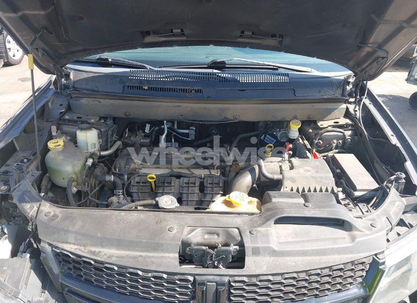 Photo 10 of 2016 Dodge Journey CROSSROAD (VIN 3C4PDCGB4GT178907)