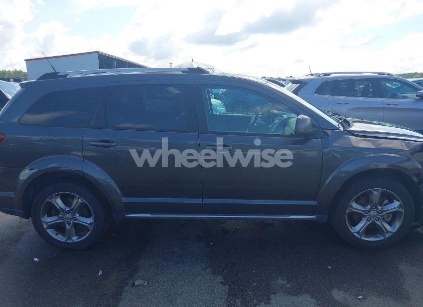 Photo 13 of 2016 Dodge Journey CROSSROAD (VIN 3C4PDCGB4GT178907)