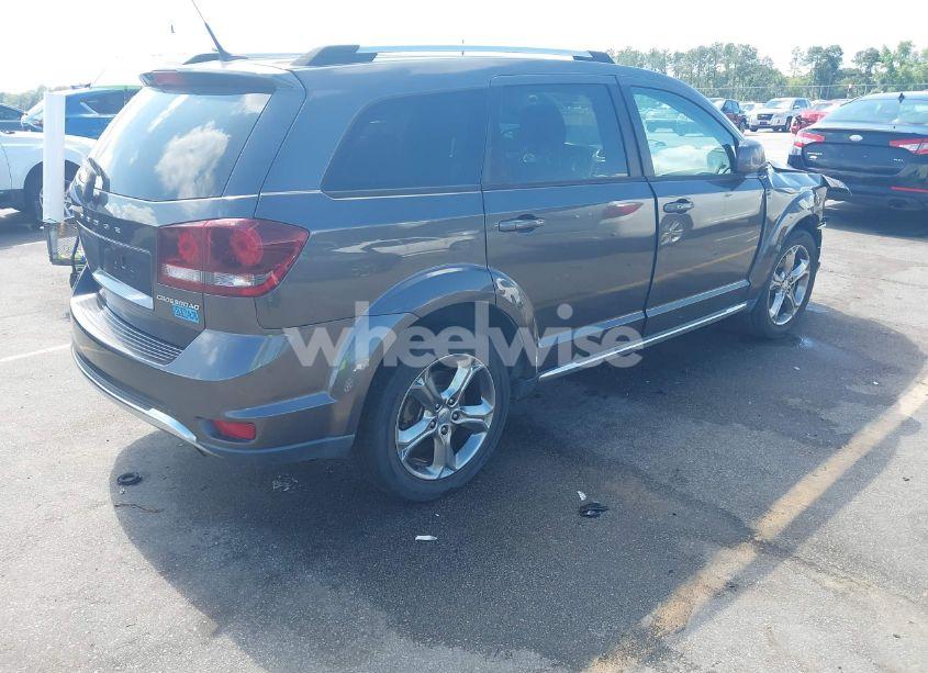 Photo 4 of 2016 Dodge Journey CROSSROAD (VIN 3C4PDCGB4GT178907)