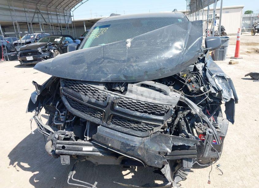 Photo 13 of 2018 Dodge Journey CROSSROAD (VIN 3C4PDCGB4JT327792)