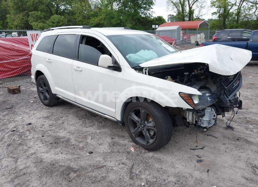 2019 Dodge Journey CROSSROAD (VIN 3C4PDCGB4KT779341) main photo