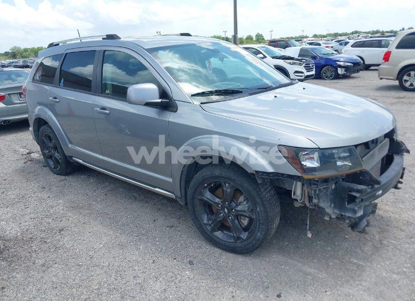 2020 Dodge Journey CROSSROAD (VIN 3C4PDCGB4LT188489) main photo