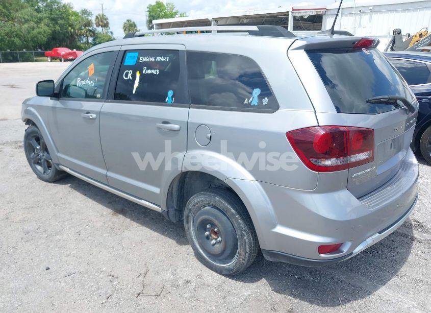 Photo 3 of 2020 Dodge Journey CROSSROAD (VIN 3C4PDCGB4LT188489)