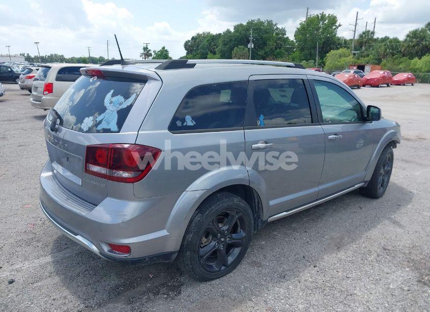 Photo 4 of 2020 Dodge Journey CROSSROAD (VIN 3C4PDCGB4LT188489)