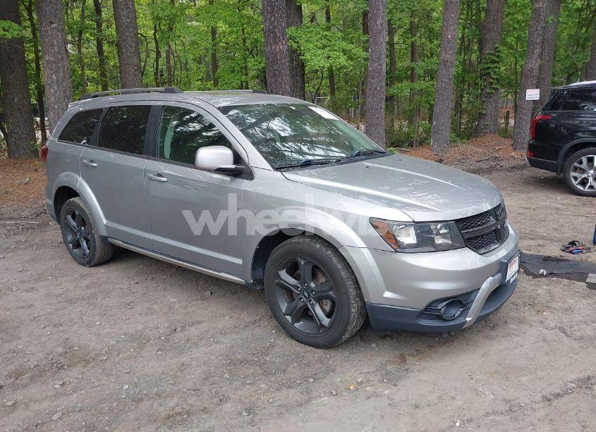 2020 Dodge Journey CROSSROAD (VIN 3C4PDCGB4LT201564) main photo
