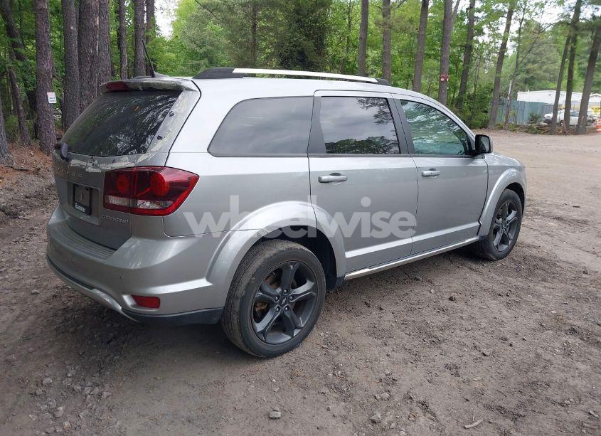 Photo 4 of 2020 Dodge Journey CROSSROAD (VIN 3C4PDCGB4LT201564)
