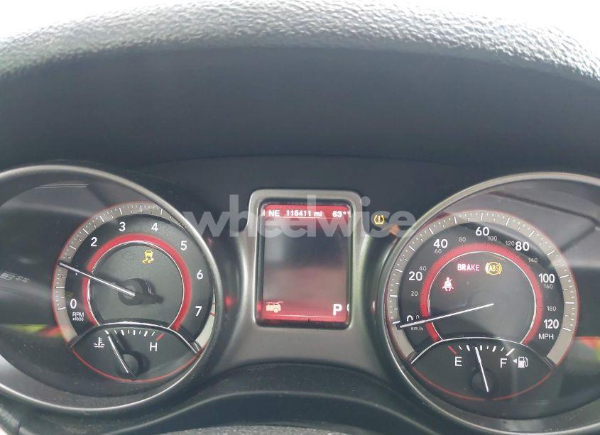 Photo 7 of 2020 Dodge Journey CROSSROAD (VIN 3C4PDCGB4LT201564)