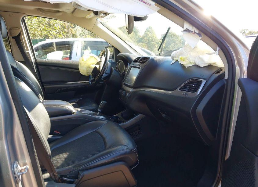 Photo 5 of 2020 Dodge Journey CROSSROAD (VIN 3C4PDCGB5LT188842)