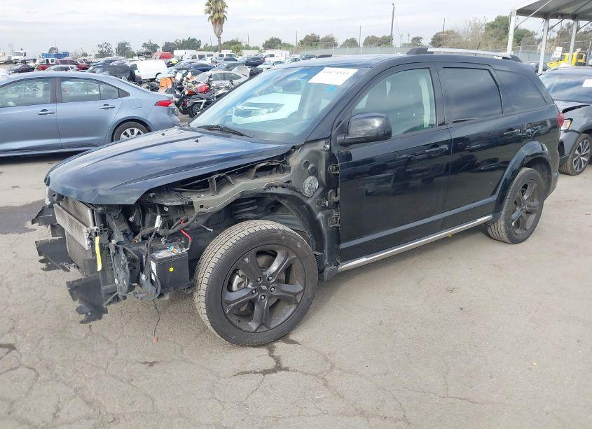Photo 2 of 2020 Dodge Journey CROSSROAD (VIN 3C4PDCGB5LT262986)