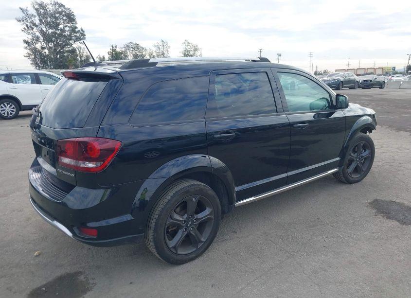 Photo 4 of 2020 Dodge Journey CROSSROAD (VIN 3C4PDCGB5LT262986)