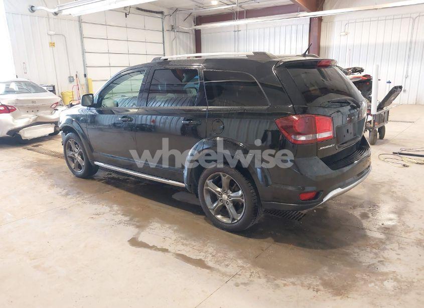 Photo 3 of 2016 Dodge Journey CROSSROAD PLUS (VIN 3C4PDCGB6GT107739)