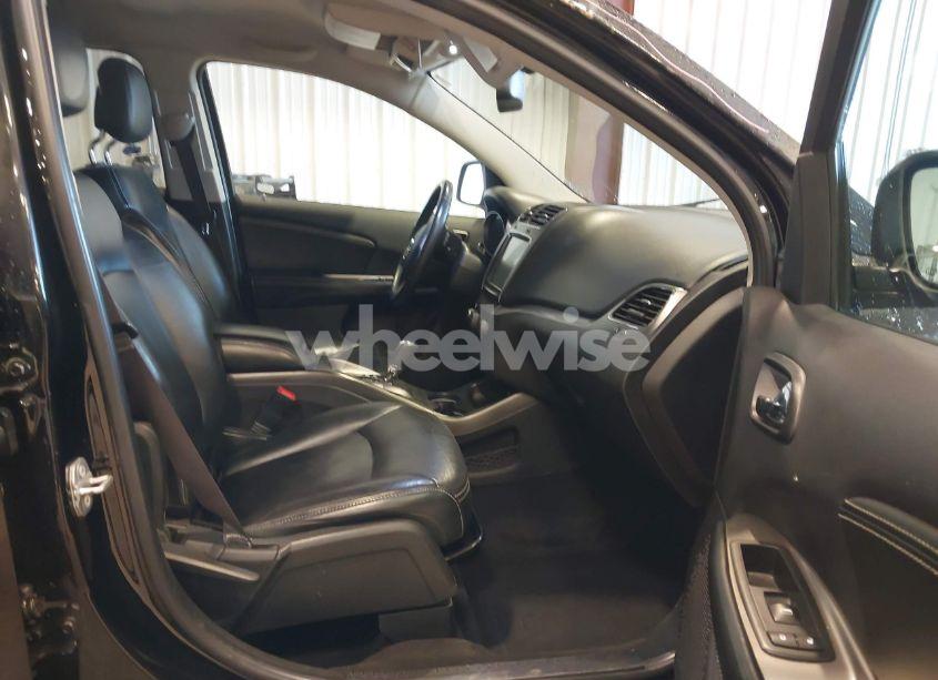 Photo 5 of 2016 Dodge Journey CROSSROAD PLUS (VIN 3C4PDCGB6GT107739)