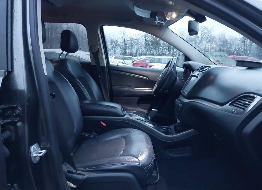 Photo 5 of 2016 Dodge Journey CROSSROAD PLUS (VIN 3C4PDCGB6GT148596)