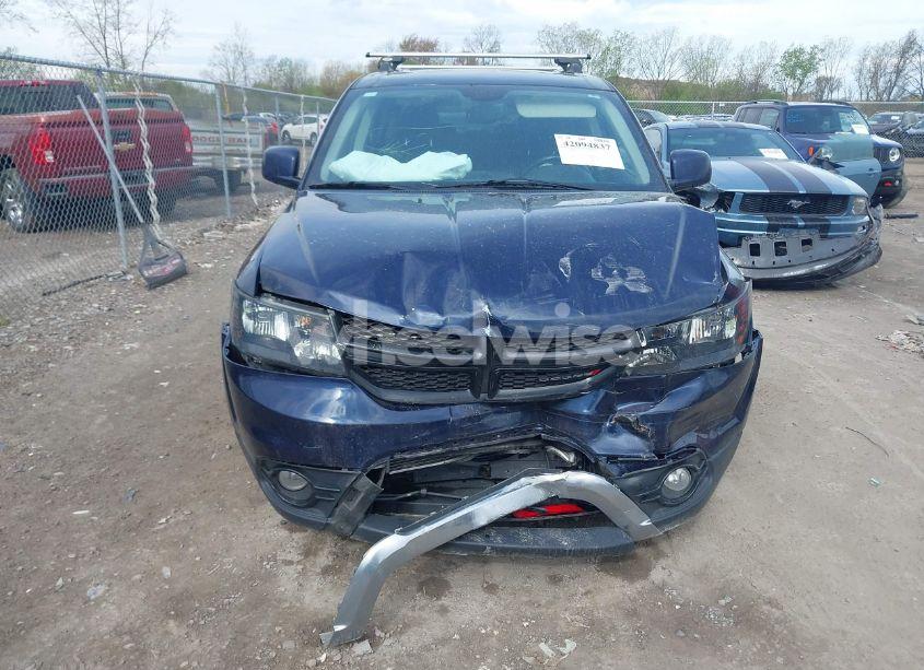 Photo 12 of 2018 Dodge Journey CROSSROAD (VIN 3C4PDCGB6JT275792)