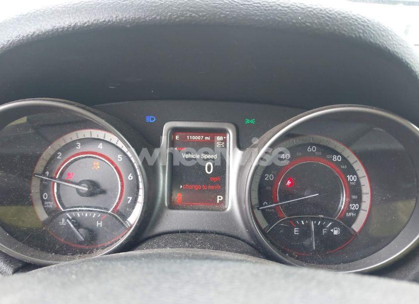 Photo 7 of 2018 Dodge Journey CROSSROAD (VIN 3C4PDCGB6JT275792)