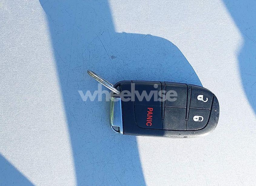 Photo 11 of 2020 Dodge Journey CROSSROAD (VIN 3C4PDCGB6LT201095)