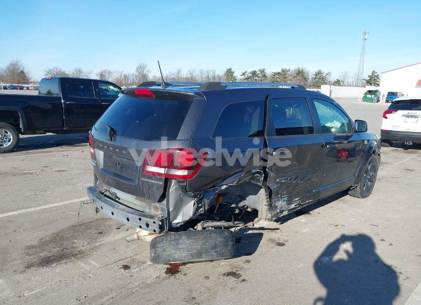 Photo 6 of 2020 Dodge Journey CROSSROAD (VIN 3C4PDCGB6LT201095)
