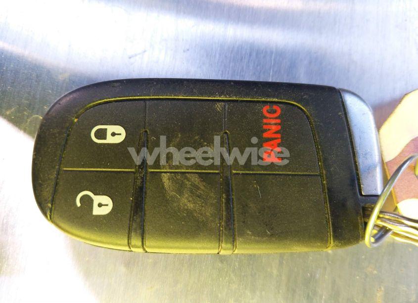 Photo 11 of 2020 Dodge Journey CROSSROAD (VIN 3C4PDCGB6LT268795)