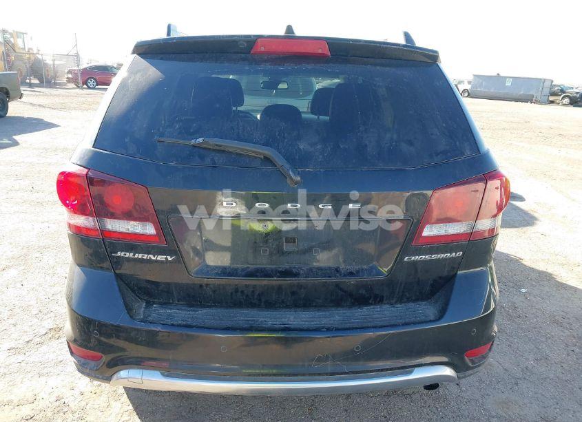 Photo 17 of 2020 Dodge Journey CROSSROAD (VIN 3C4PDCGB6LT268795)