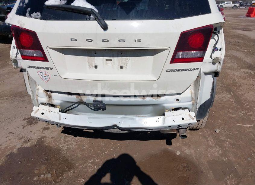 Photo 6 of 2020 Dodge Journey CROSSROAD (VIN 3C4PDCGB6LT269235)