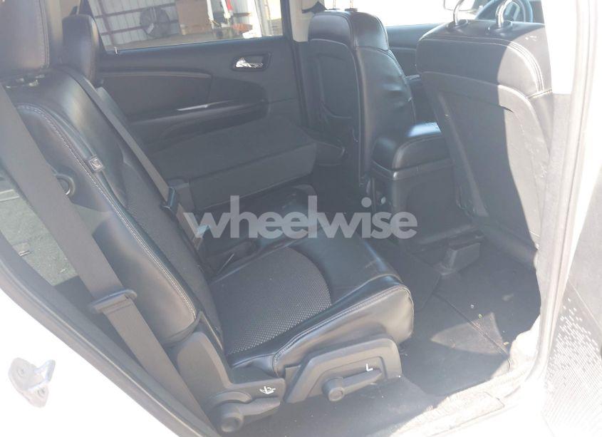 Photo 8 of 2016 Dodge Journey CROSSROAD PLUS (VIN 3C4PDCGB7GT138644)