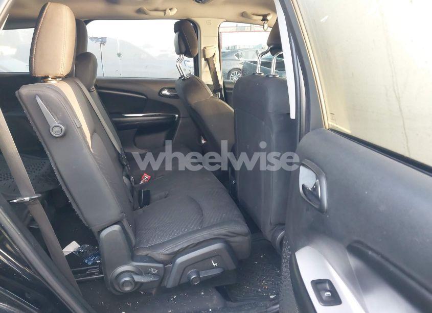 Photo 8 of 2016 Dodge Journey CROSSROAD (VIN 3C4PDCGB7GT167237)