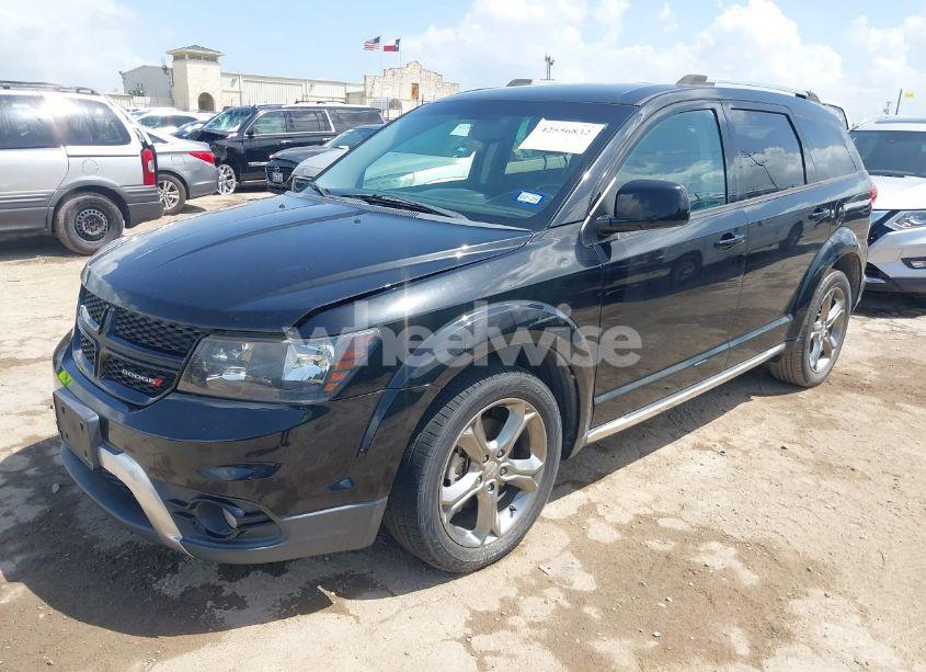 Photo 2 of 2016 Dodge Journey CROSSROAD PLUS (VIN 3C4PDCGB7GT170865)