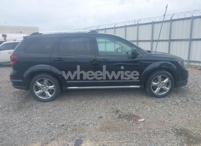 Photo 13 of 2017 Dodge Journey CROSSROAD (VIN 3C4PDCGB7HT500909)