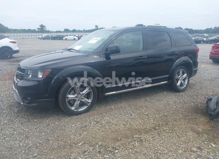 Photo 2 of 2017 Dodge Journey CROSSROAD (VIN 3C4PDCGB7HT500909)