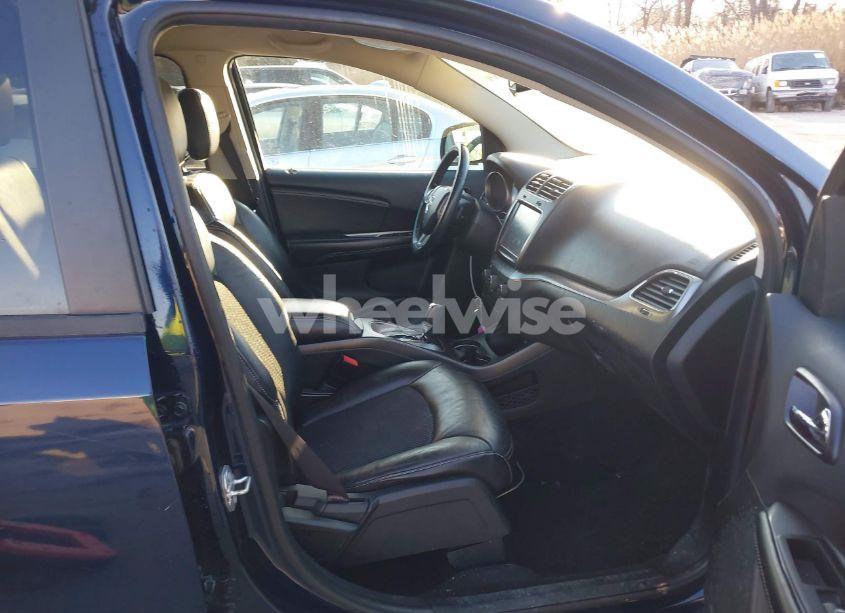 Photo 5 of 2017 Dodge Journey CROSSROAD PLUS (VIN 3C4PDCGB7HT544974)