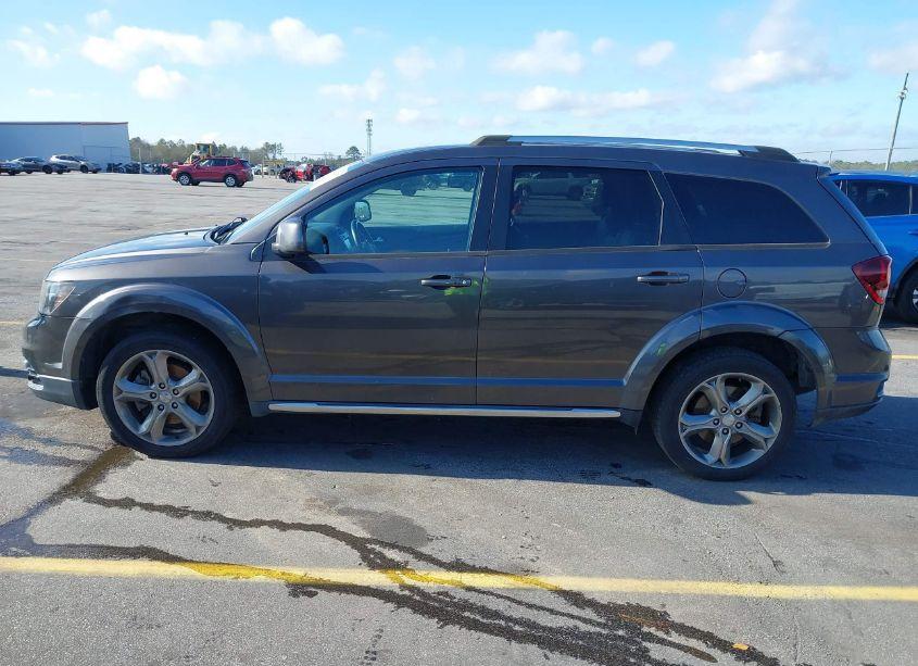 Photo 14 of 2017 Dodge Journey CROSSROAD PLUS (VIN 3C4PDCGB7HT607863)