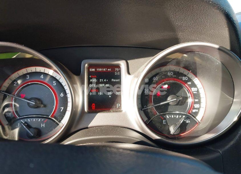 Photo 7 of 2019 Dodge Journey CROSSROAD (VIN 3C4PDCGB7KT681517)