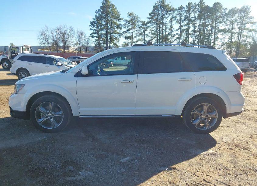 Photo 14 of 2017 Dodge Journey CROSSROAD PLUS (VIN 3C4PDCGB8HT621514)