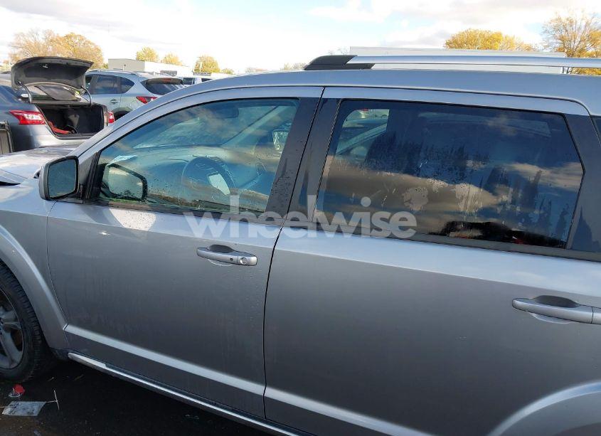Photo 14 of 2018 Dodge Journey CROSSROAD (VIN 3C4PDCGB8JT506062)