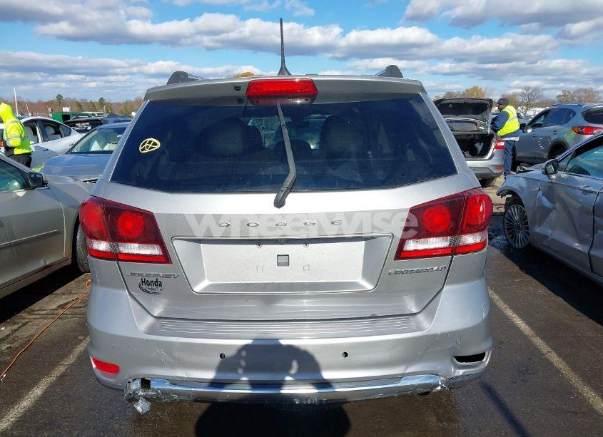 Photo 16 of 2018 Dodge Journey CROSSROAD (VIN 3C4PDCGB8JT506062)