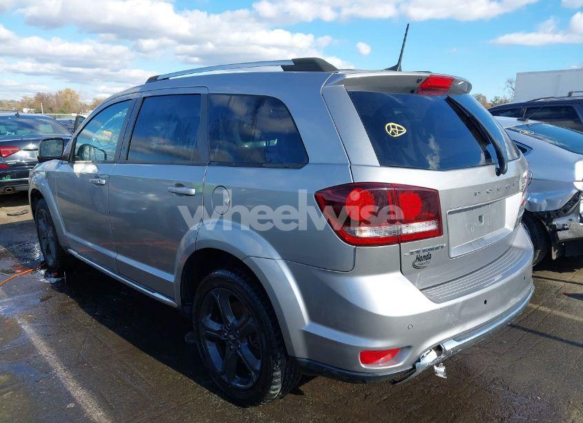 Photo 3 of 2018 Dodge Journey CROSSROAD (VIN 3C4PDCGB8JT506062)