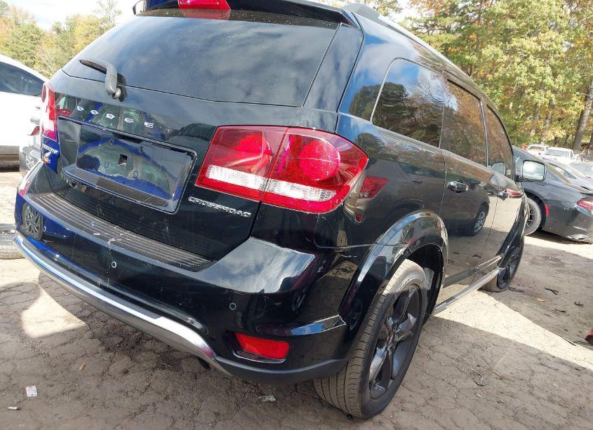 Photo 4 of 2019 Dodge Journey CROSSROAD (VIN 3C4PDCGB8KT773865)