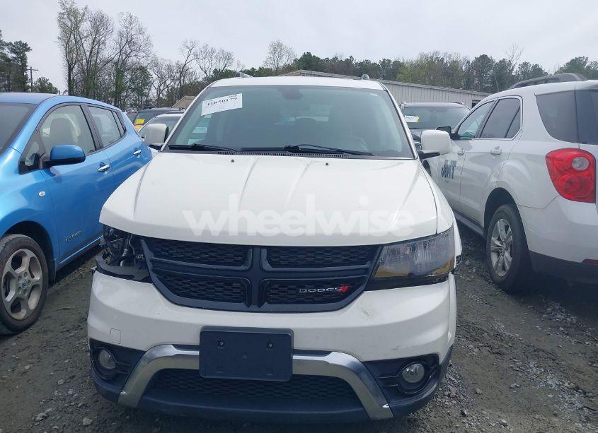 Photo 12 of 2020 Dodge Journey CROSSROAD (VIN 3C4PDCGB8LT272525)
