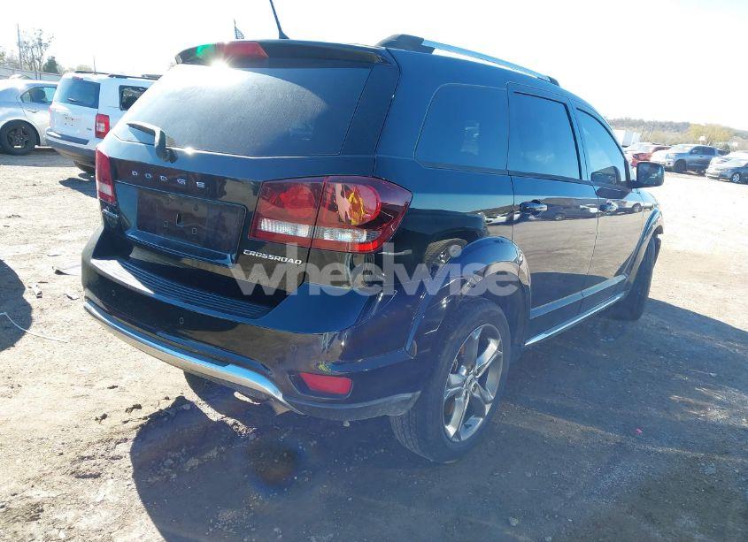 Photo 4 of 2016 Dodge Journey CROSSROAD PLUS (VIN 3C4PDCGB9GT185710)